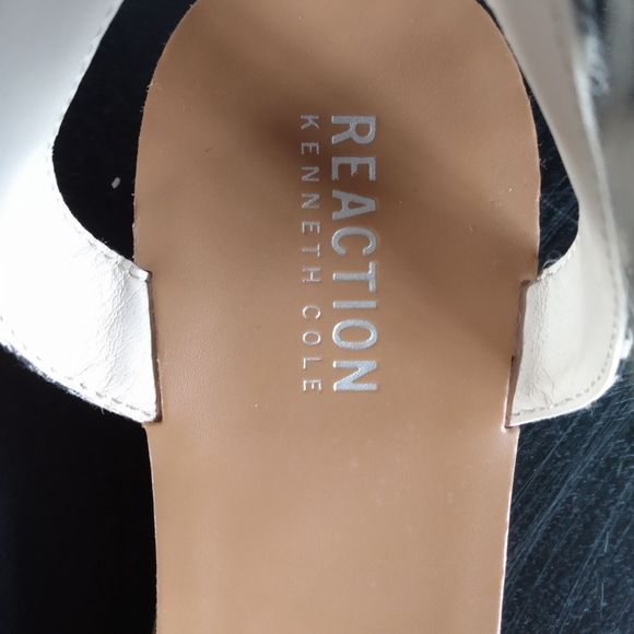 Kenneth Cole Reaction Sandals Women's Size 8 - Picture 3 of 4